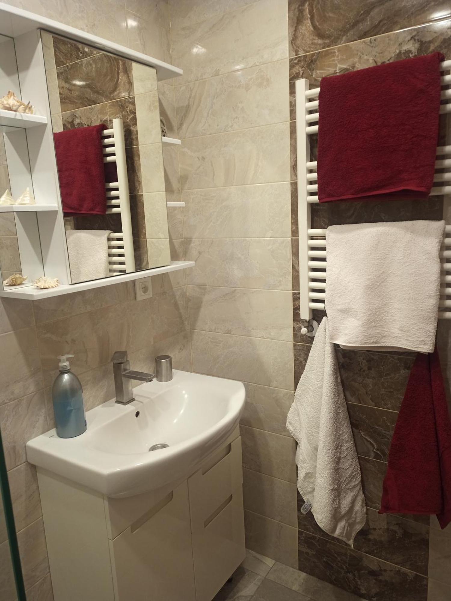 Spacious One Bedroom Apartment In The City Centre Jerevan Exteriér fotografie
